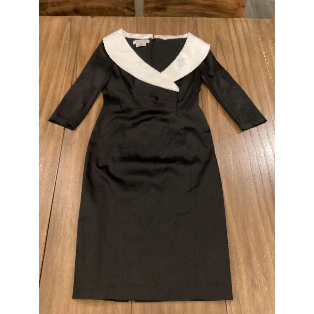Kay Unger Portrait Black white V-Neck Shawl Collared 3/4 Sleeve  cocktail dress